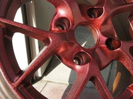 UniBrait-Hard с эффектами Сolor и Diamond, авто диск красный на солнце UniBrait-Hard с эффектами Сolor и Diamond, авто диск красный на солнце